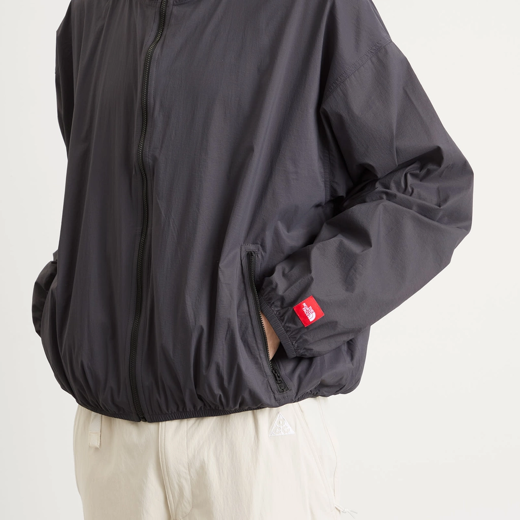 The North Face Men's Redbox Packable Hooded Wind Jacket Obsidian
